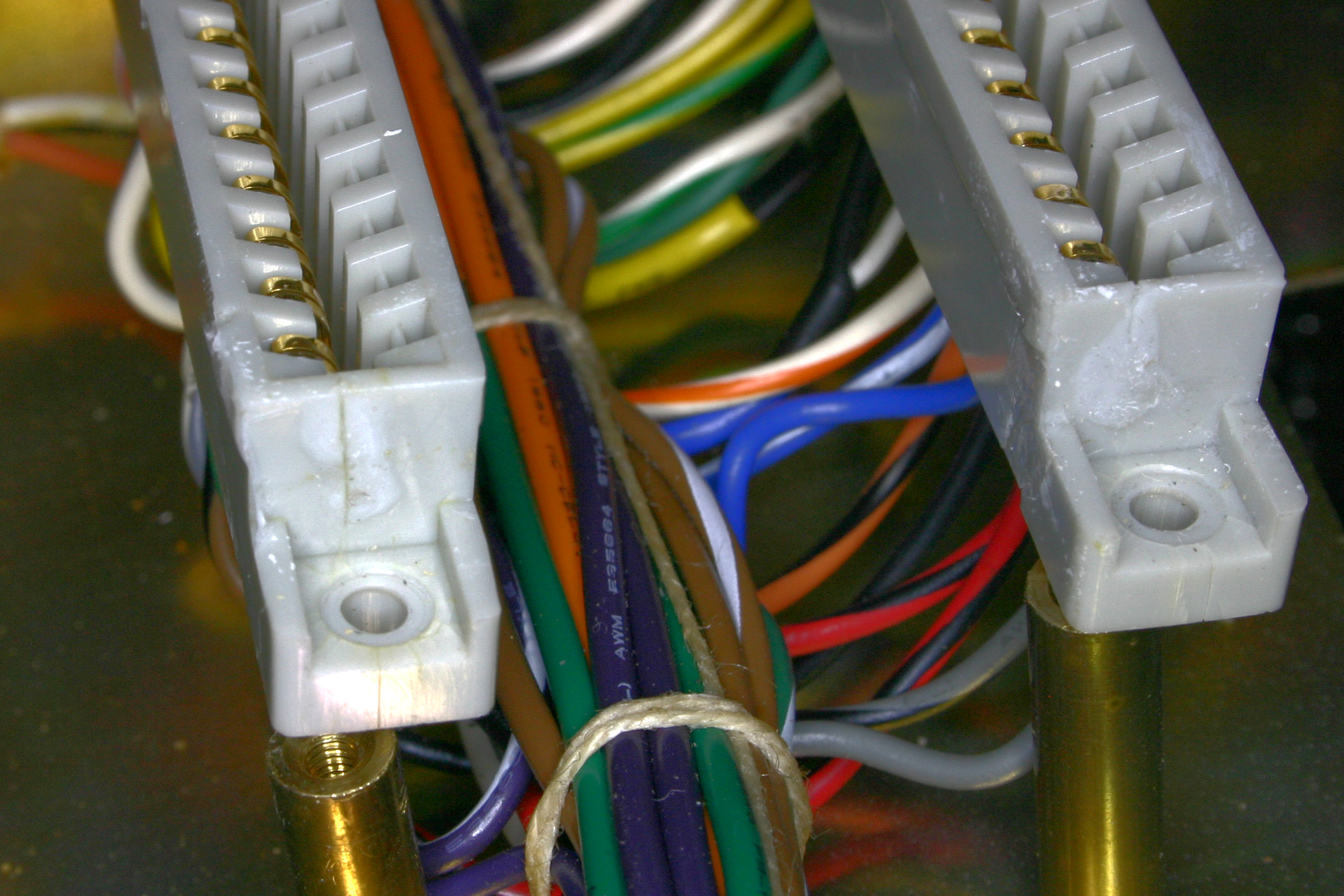  connectors, gelijmd, detail 